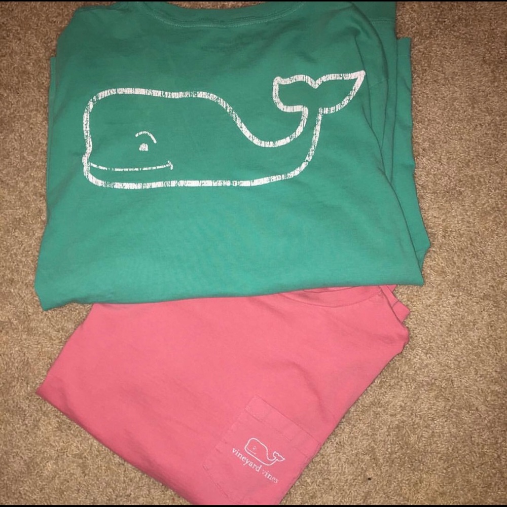 Vineyard vines shirt (blue)